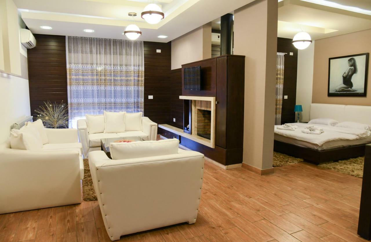 Serail Hotel Ehden Exterior photo